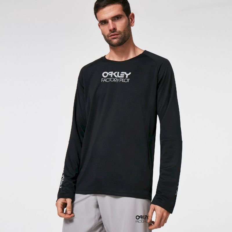 Oakley Switchback LS Trail Tee MTB Trikot für nur 25,88€ inkl. Versand statt 33,99€